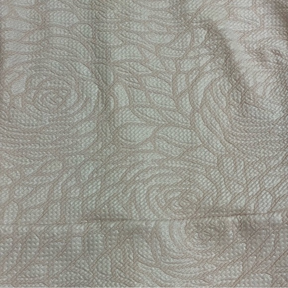 Bebe Light Pink Textured Floral Halter Neck Tulip Hem Mini Dress - Picture 8 of 12